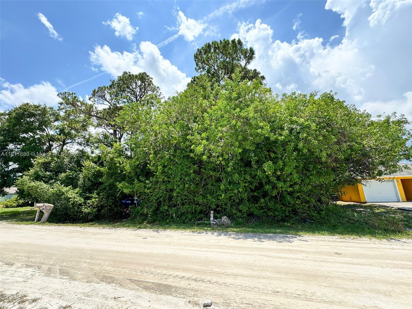 OSLO PARK UNIT NO 2 - Land
