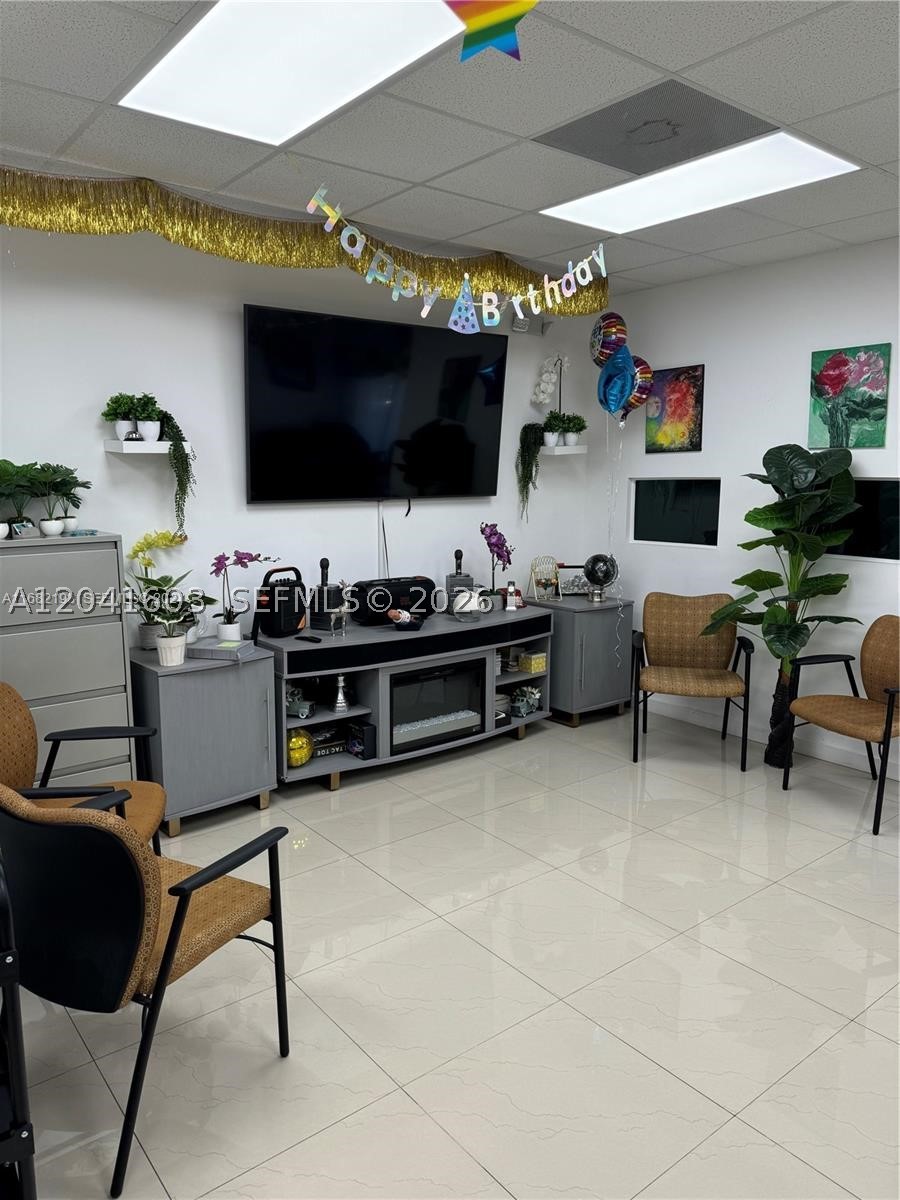 Well-established adult day care facility with 25 active participants, licensed for up to 30 participants. This facility is fully compliant with state and federal regulations, including an Federal license and Medicare certification, ensuring high standards of care. Key Features Licensed for 30 participants, currently serving 25.Fully licensed