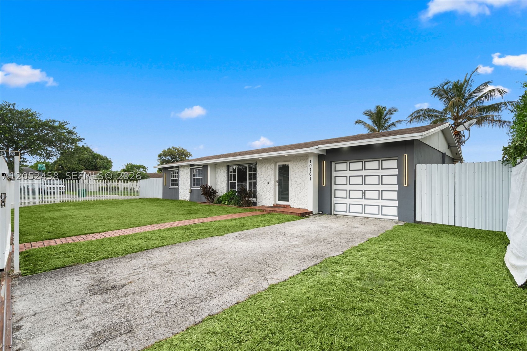 FAIRWAY ESTATES SEC SIX - Residential