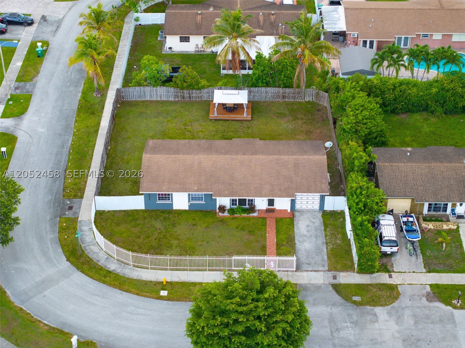FAIRWAY ESTATES SEC SIX - Residential