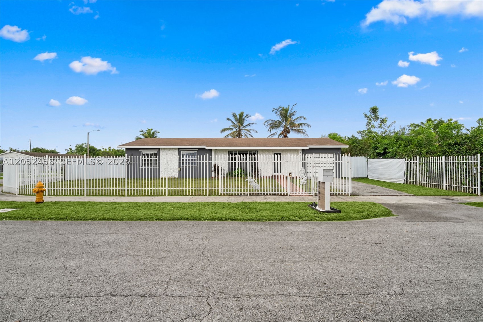 FAIRWAY ESTATES SEC SIX - Residential