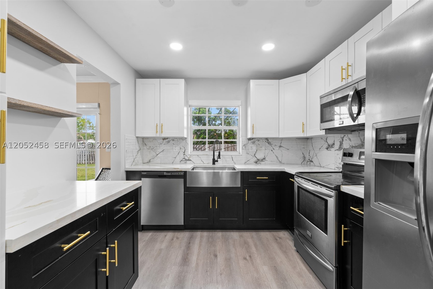 FAIRWAY ESTATES SEC SIX - Residential