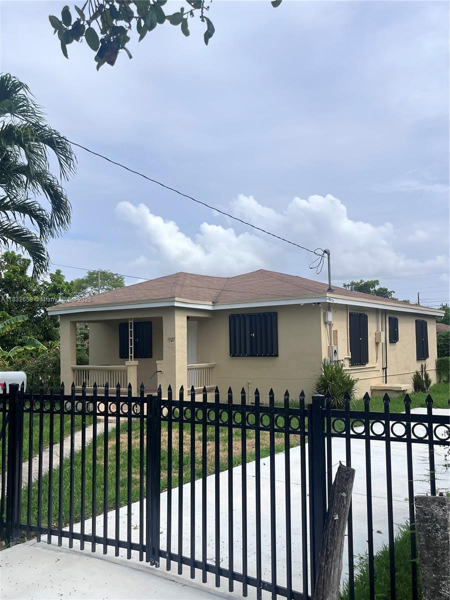 Orange Ridge - Residential