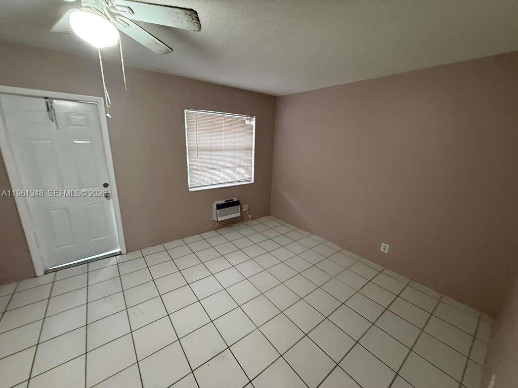 TOWN COLONY CONDO - Residential Lease