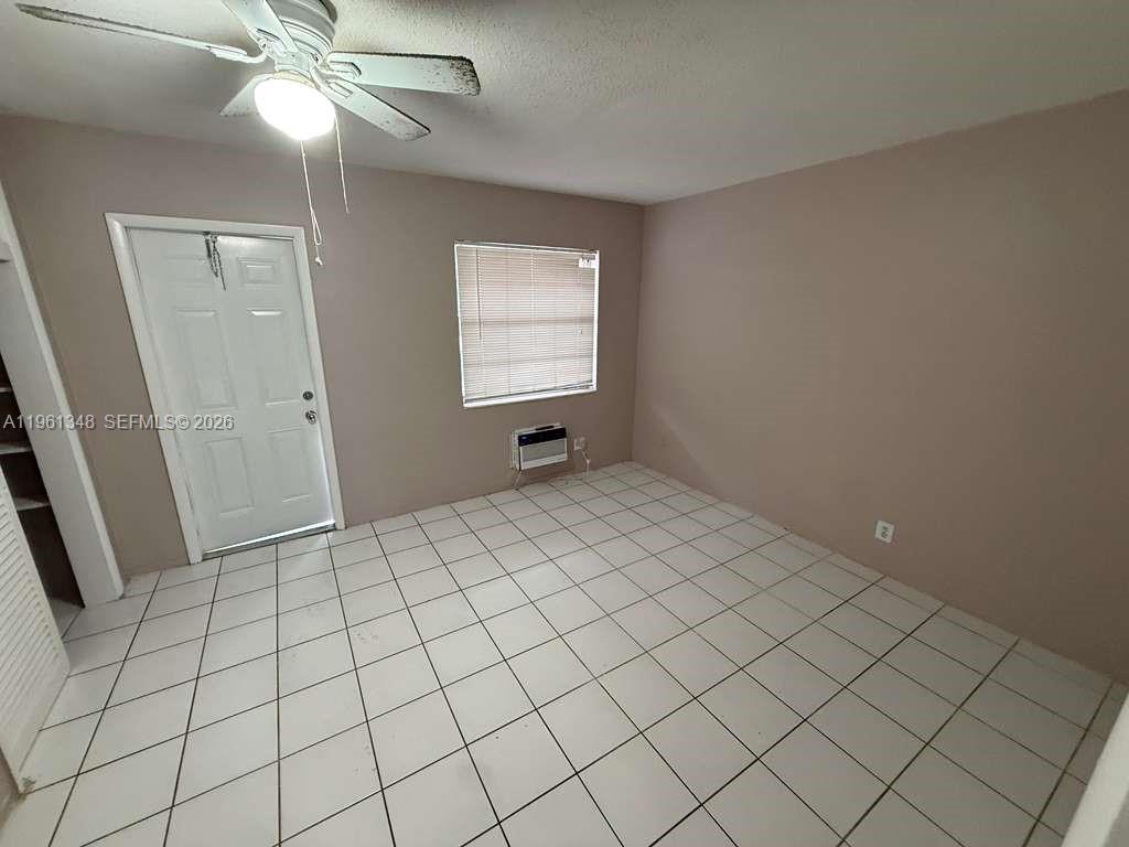 TOWN COLONY CONDO - Residential Lease