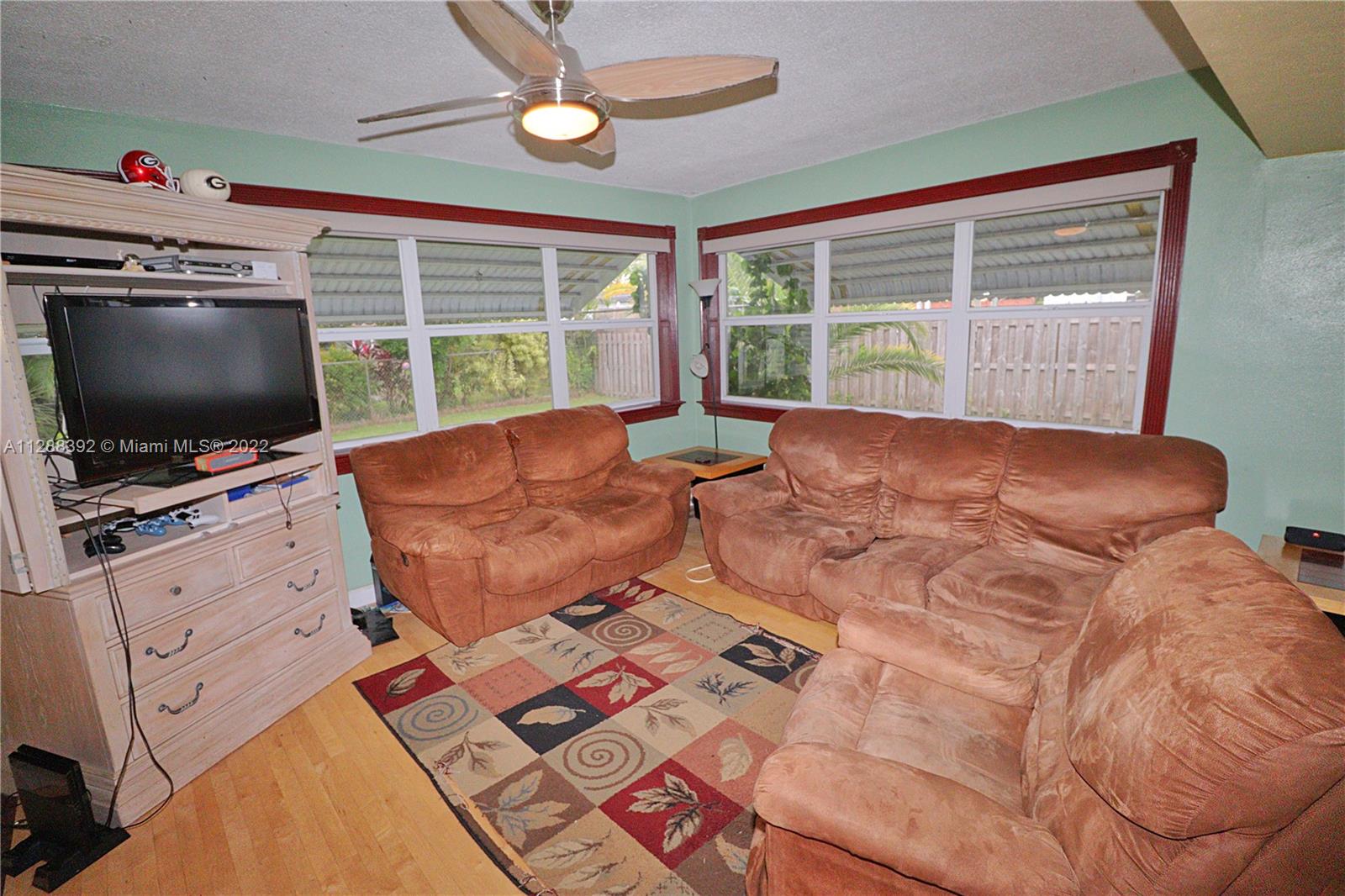 BOULEVARD HEIGHTS SEC 9 6 - Residential