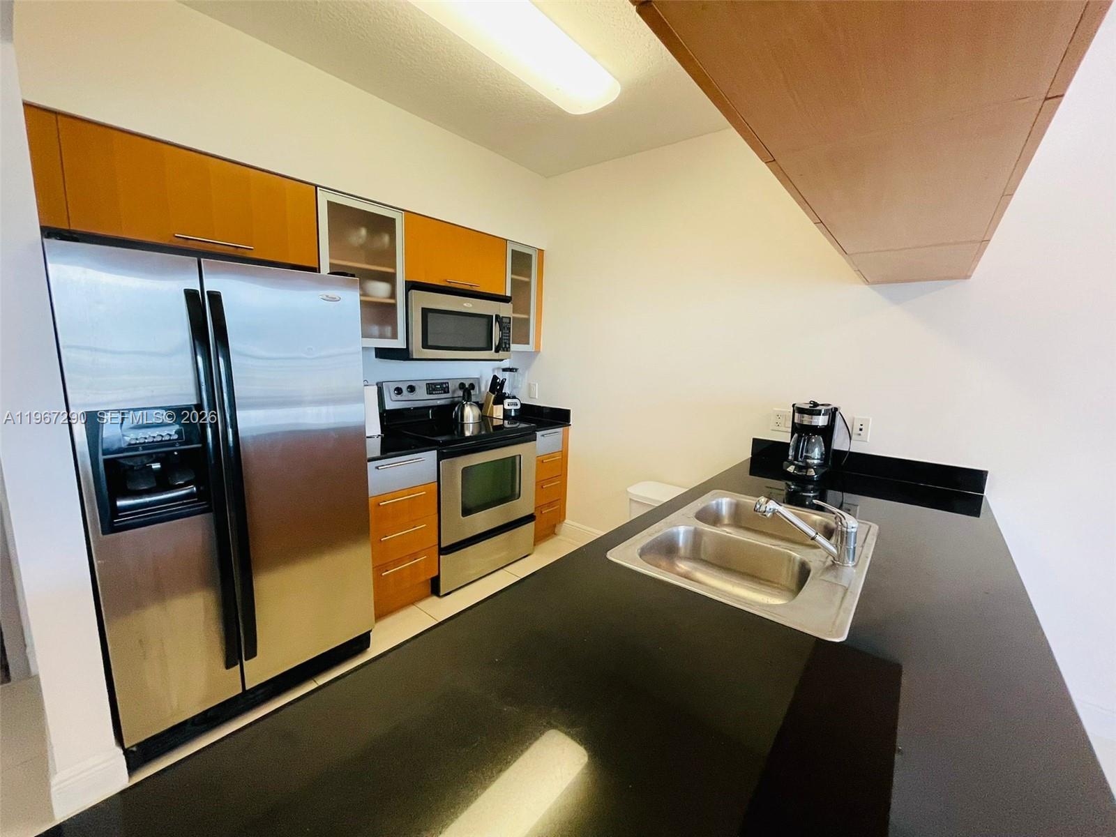 OPERA TOWER CONDO - Residential