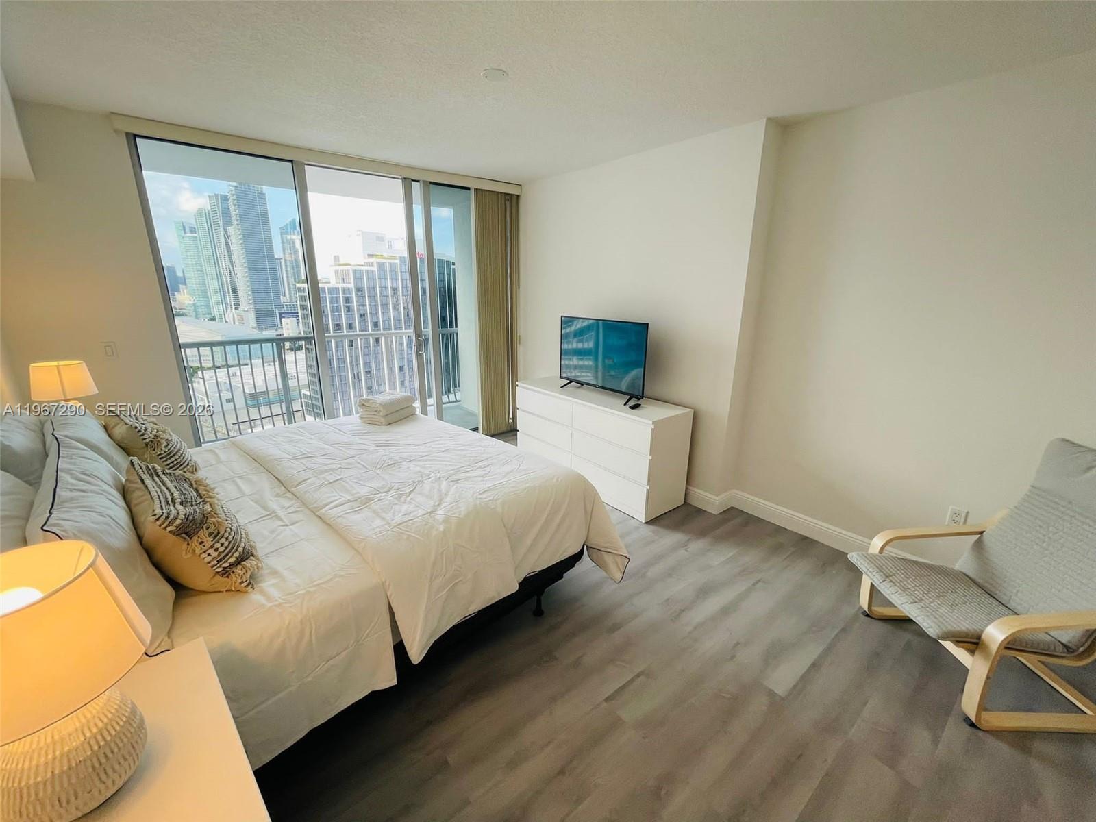 OPERA TOWER CONDO - Residential