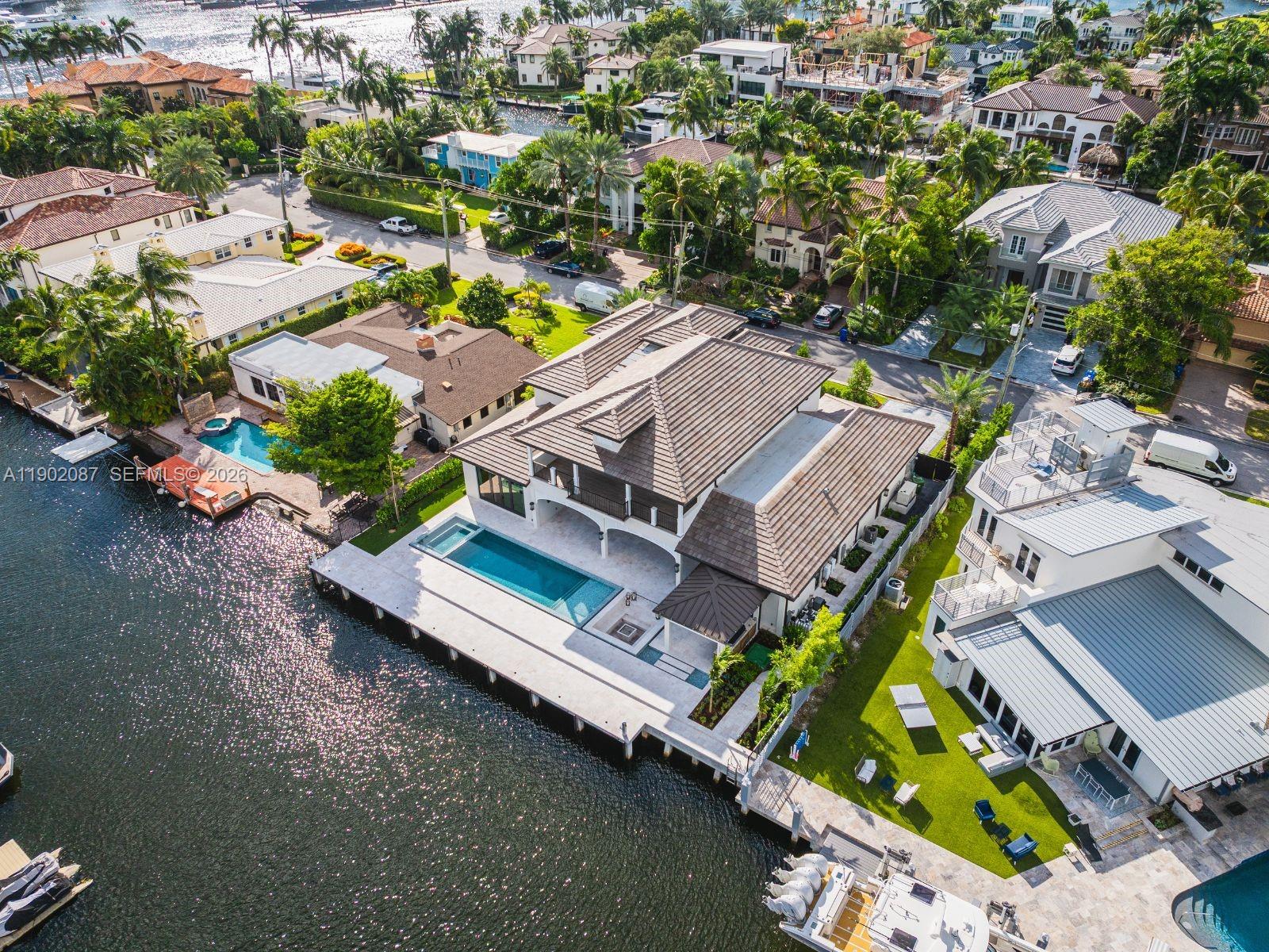 LAUDERDALE SHORES REAMEN - Residential