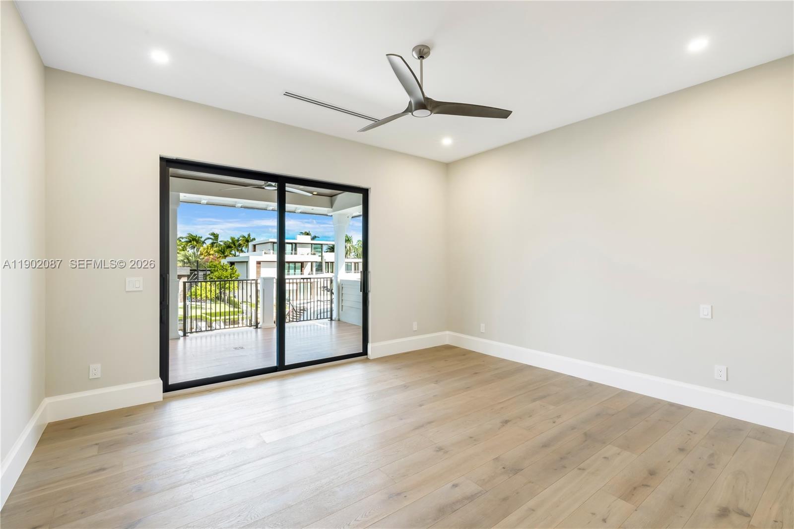 LAUDERDALE SHORES REAMEN - Residential