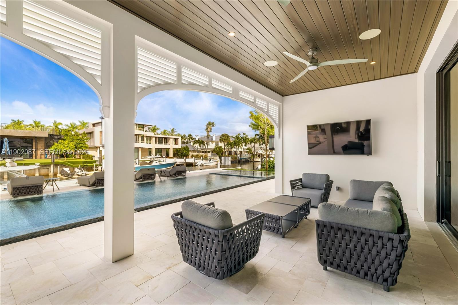 LAUDERDALE SHORES REAMEN - Residential