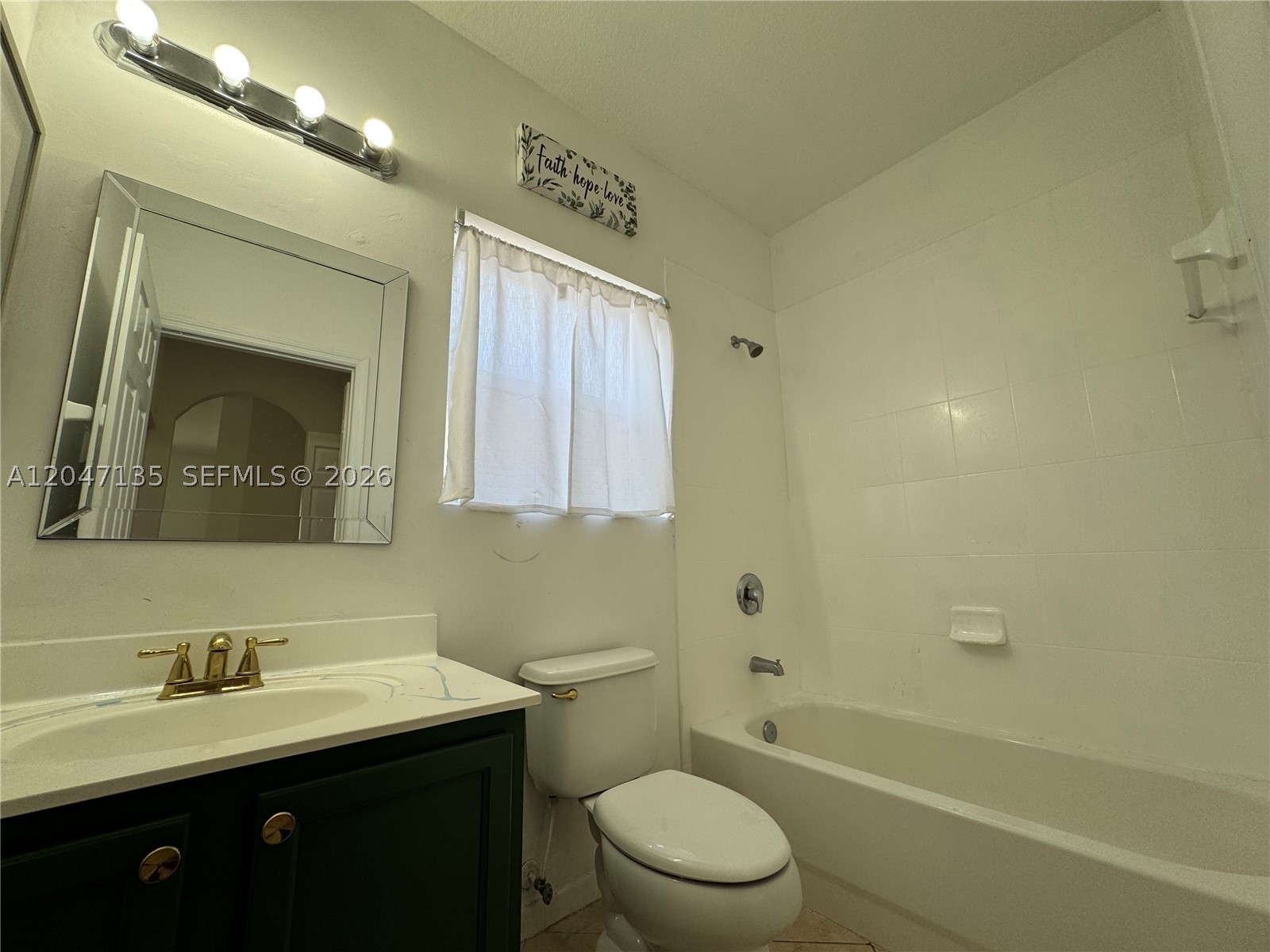 ATLANTIS AT OASIS - Residential Lease