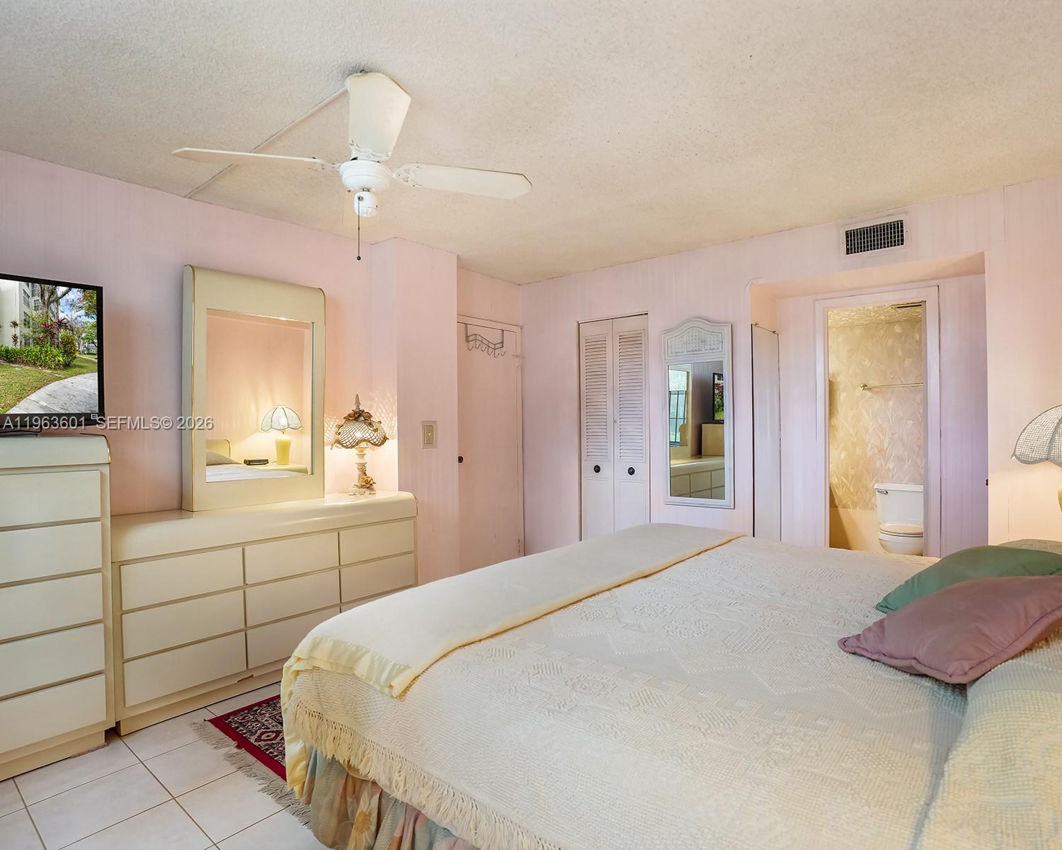 CYPRESS CHASE CONDO NO 1 - Residential