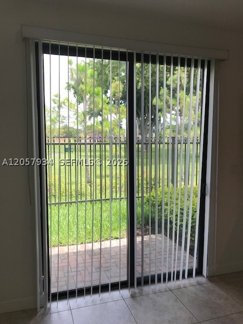 CHAMPION LAKES - Residential