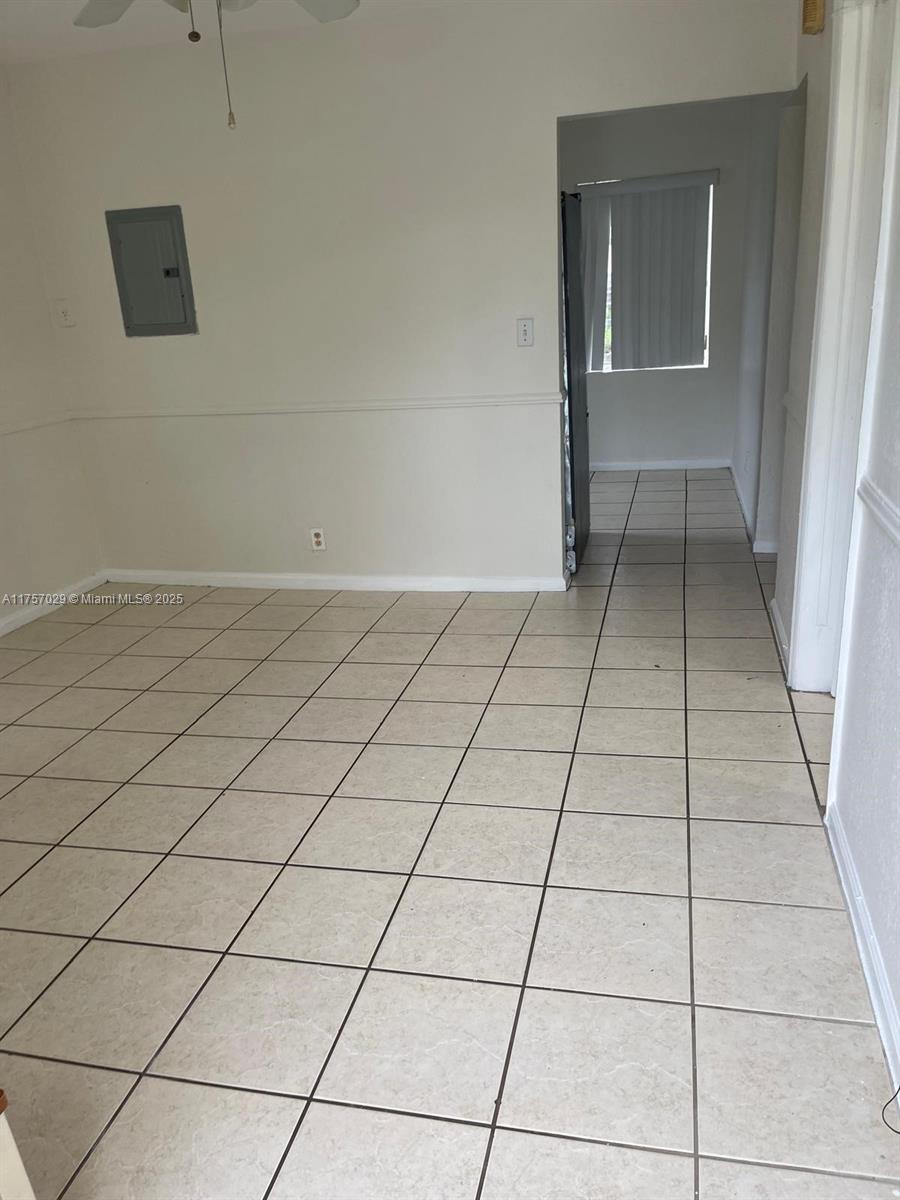 WASHINGTON PARK HALLANDAL - Residential Lease