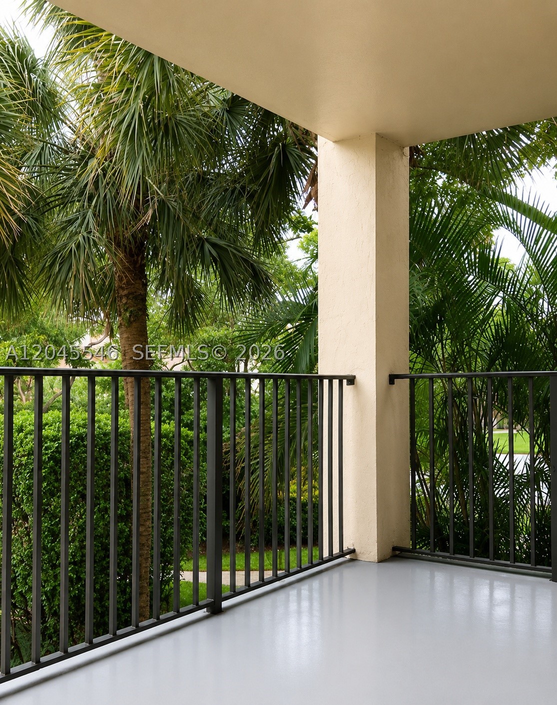 SUMMERBREEZE CONDO - Residential Lease