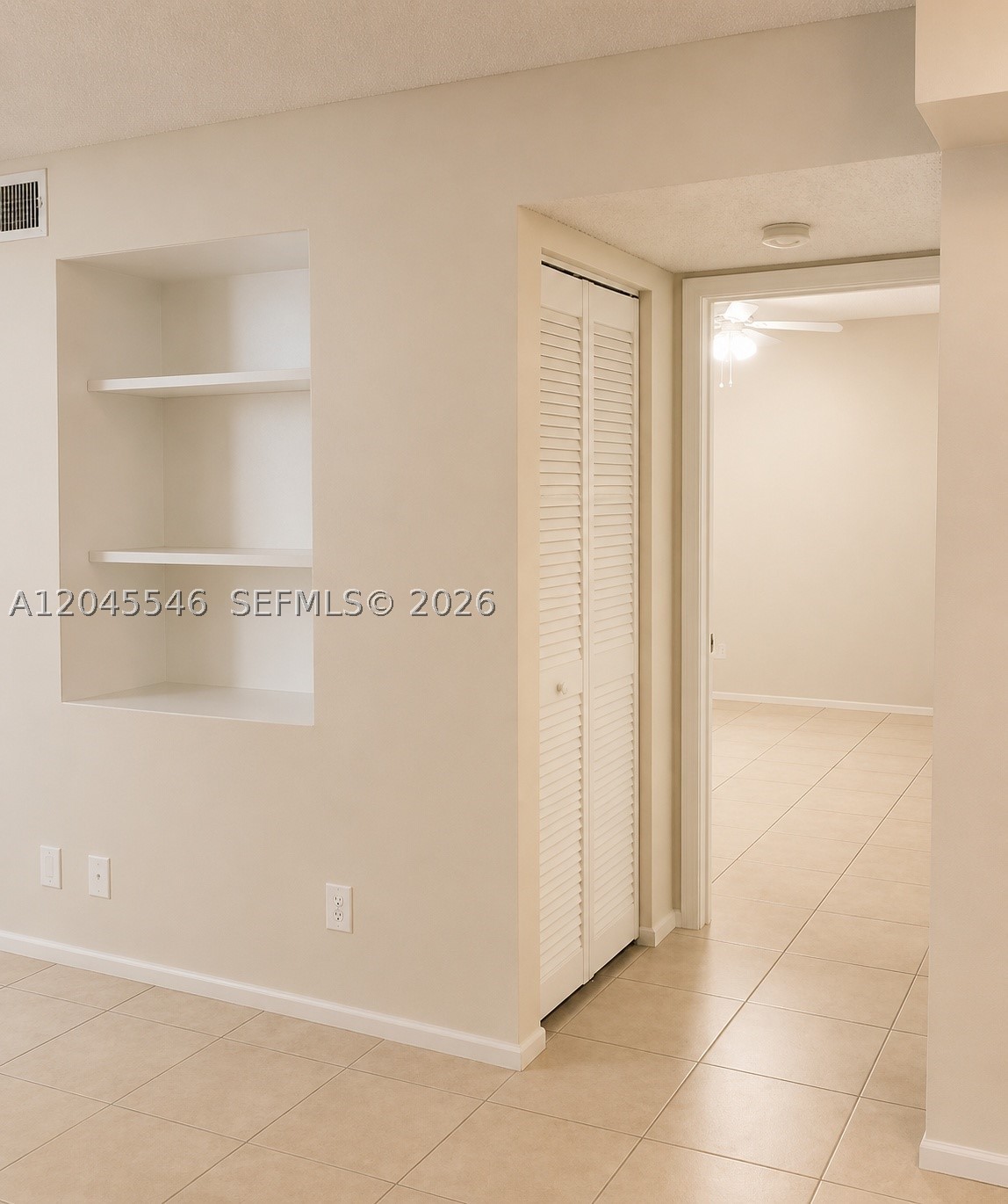 SUMMERBREEZE CONDO - Residential Lease