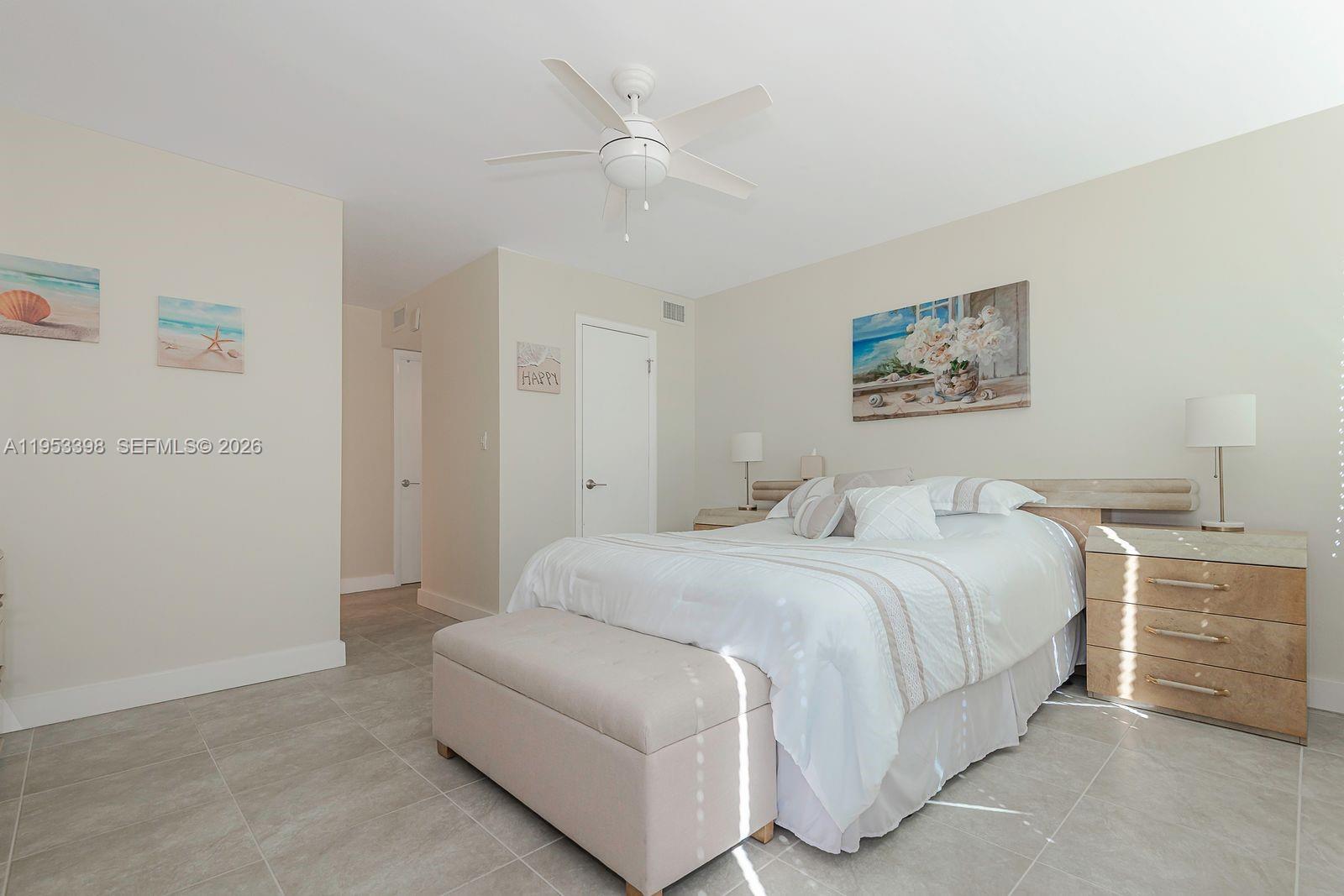 BURLEIGH HOUSE CONDO - Residential
