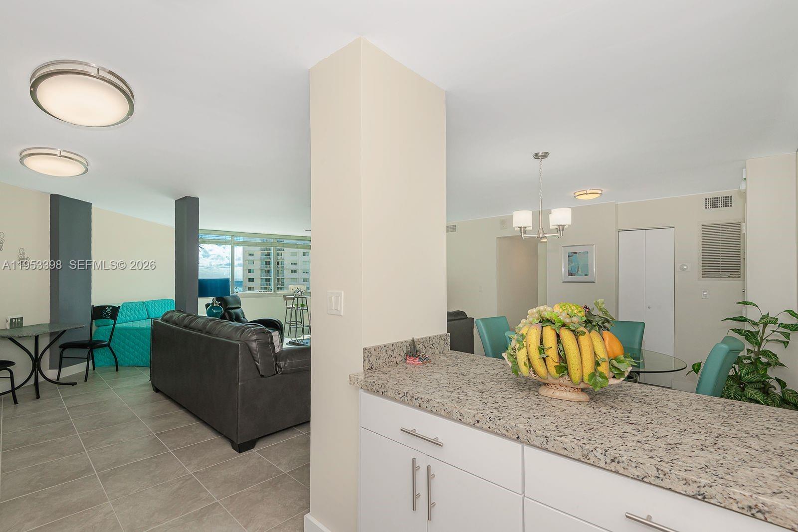 BURLEIGH HOUSE CONDO - Residential