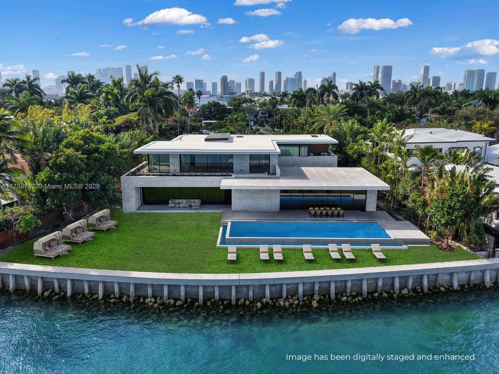 SAN MARINO ISLAND - Residential