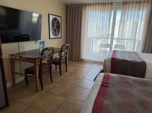 THE AVENTURA BEACH CLUB C - Residential