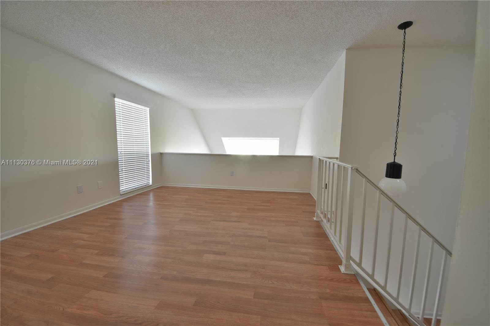 DADELAND GROVE CONDO - Residential Lease