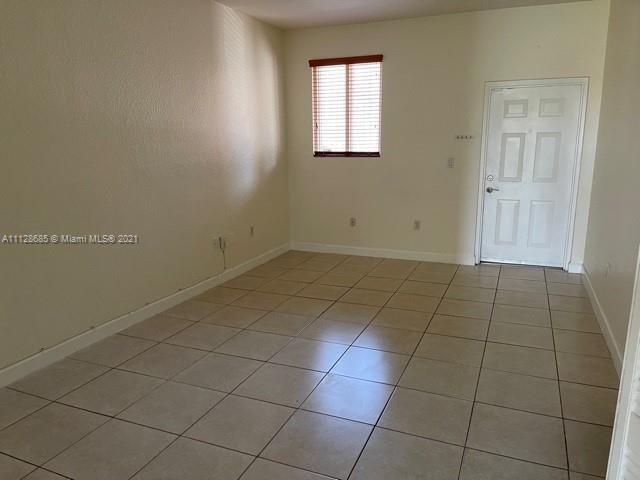 SHOMA HOMES AT COUNTRY CL - Residential Lease