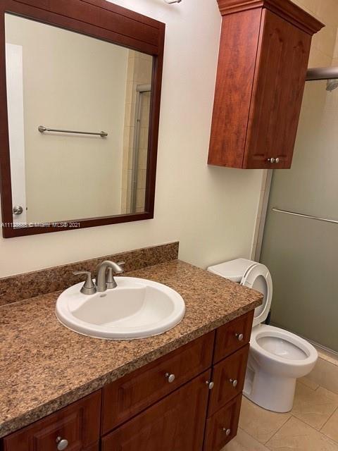 SHOMA HOMES AT COUNTRY CL - Residential Lease