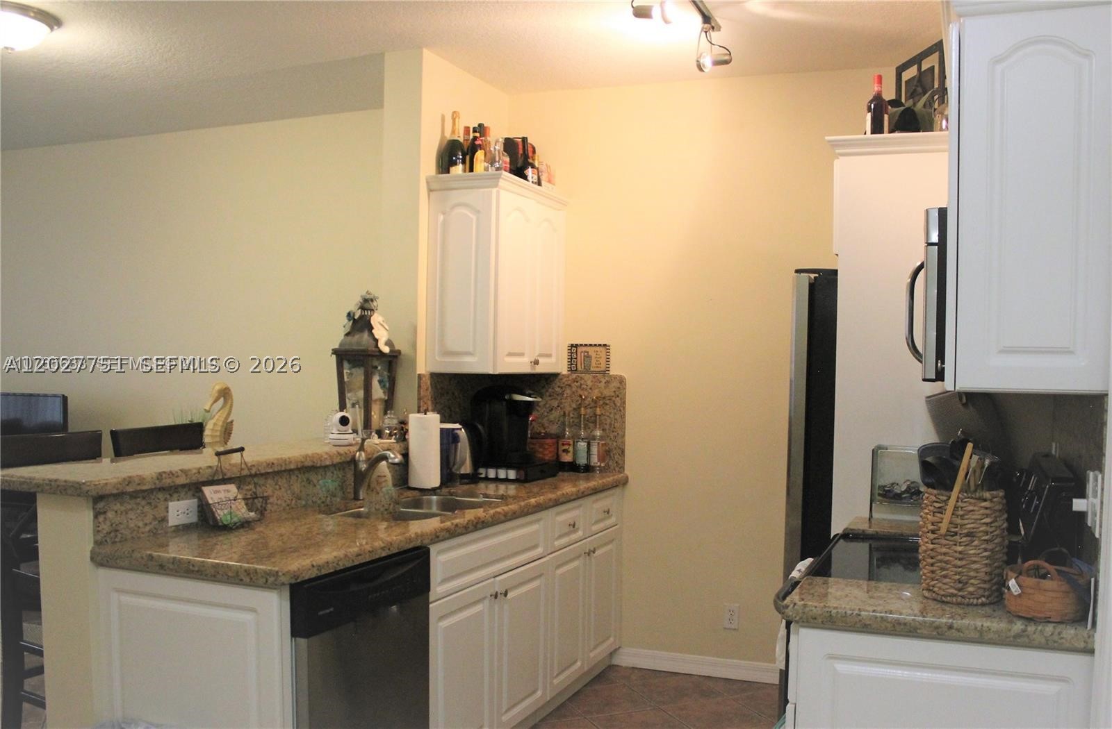 SECTORS 8 9 AND 10 PLAT ( - Residential Lease