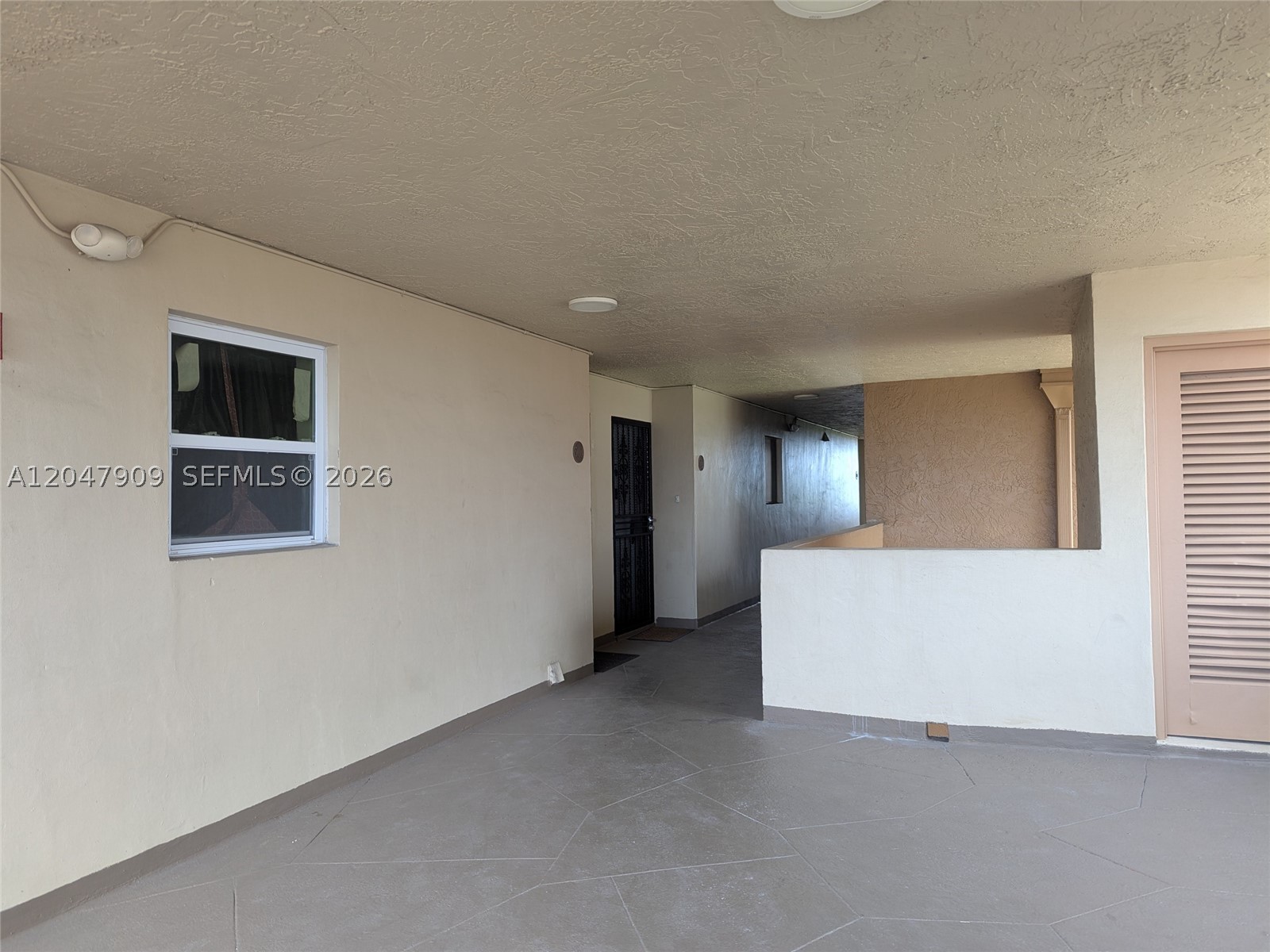 PARKSIDE NO 2 CONDO - BLD - Residential