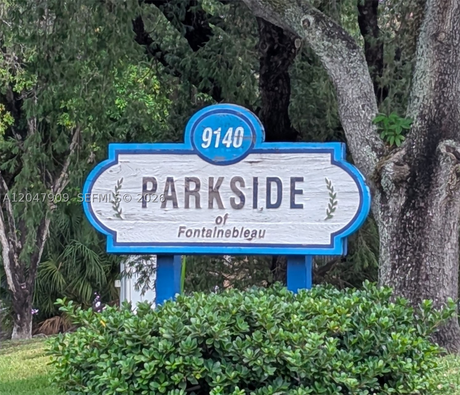 PARKSIDE NO 2 CONDO - BLD - Residential