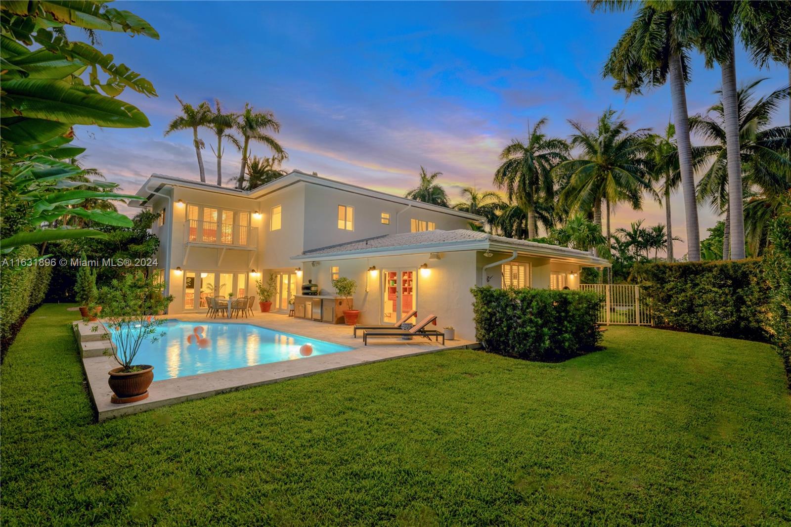 SUNSET ISLANDS NO. 2 - Residential