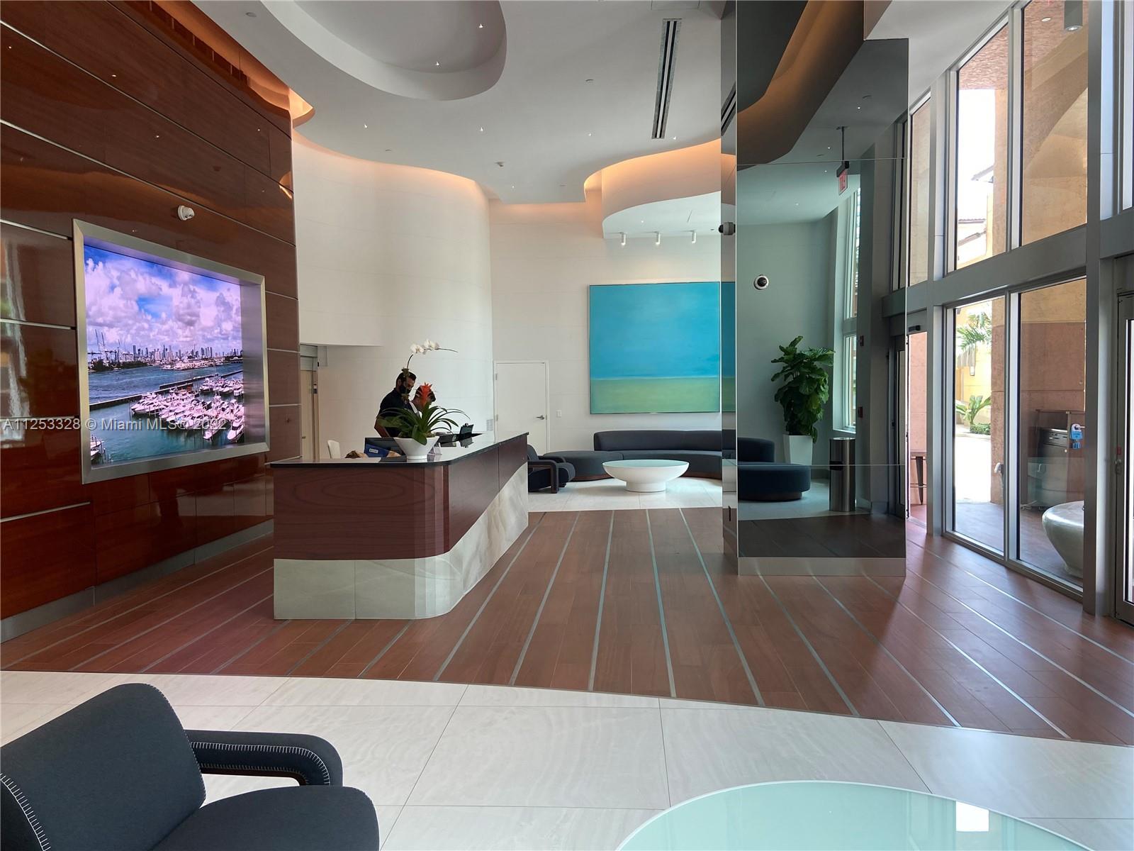YACHT CLUB AT PORTOFINO C - Residential