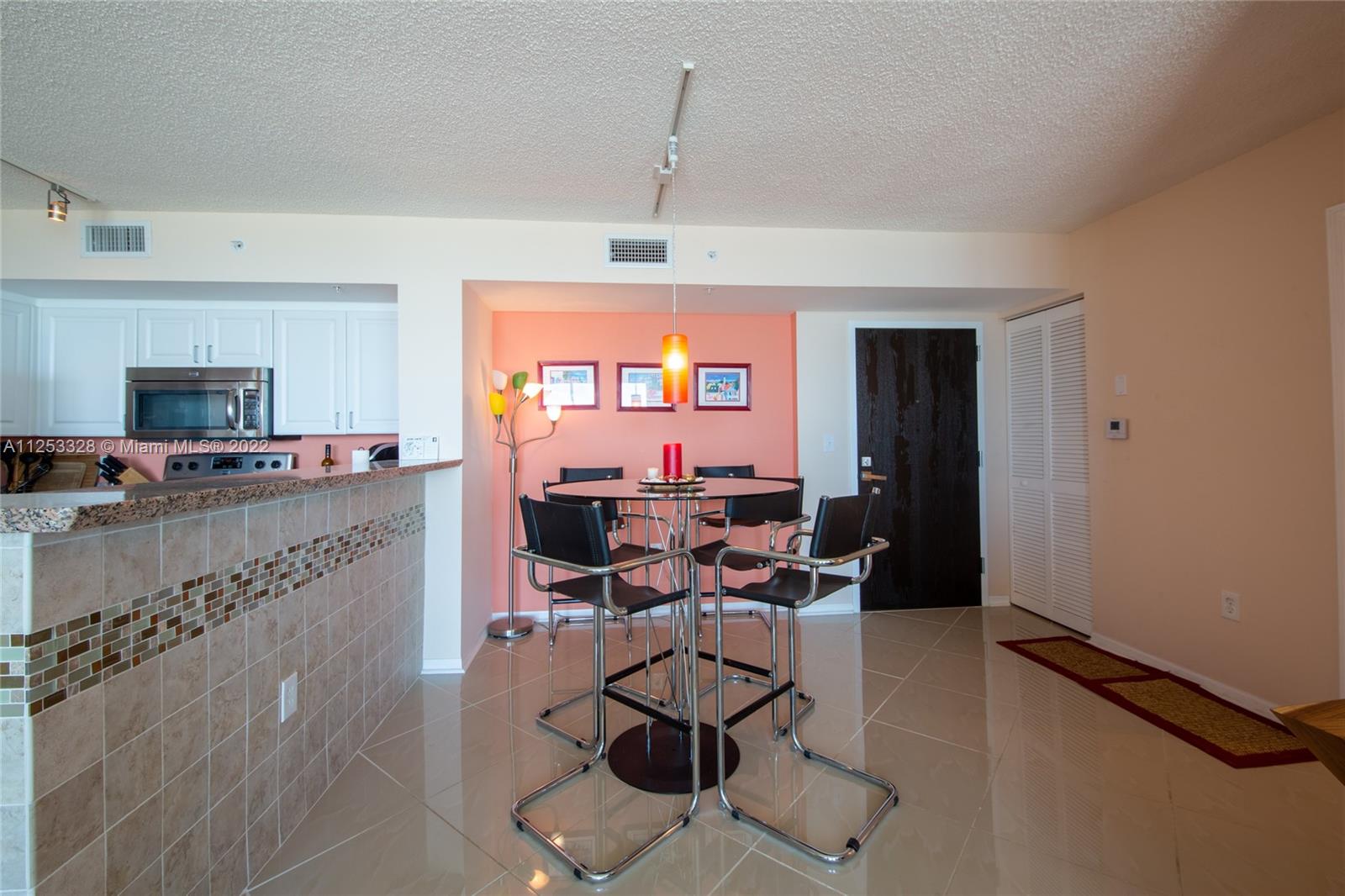 YACHT CLUB AT PORTOFINO C - Residential