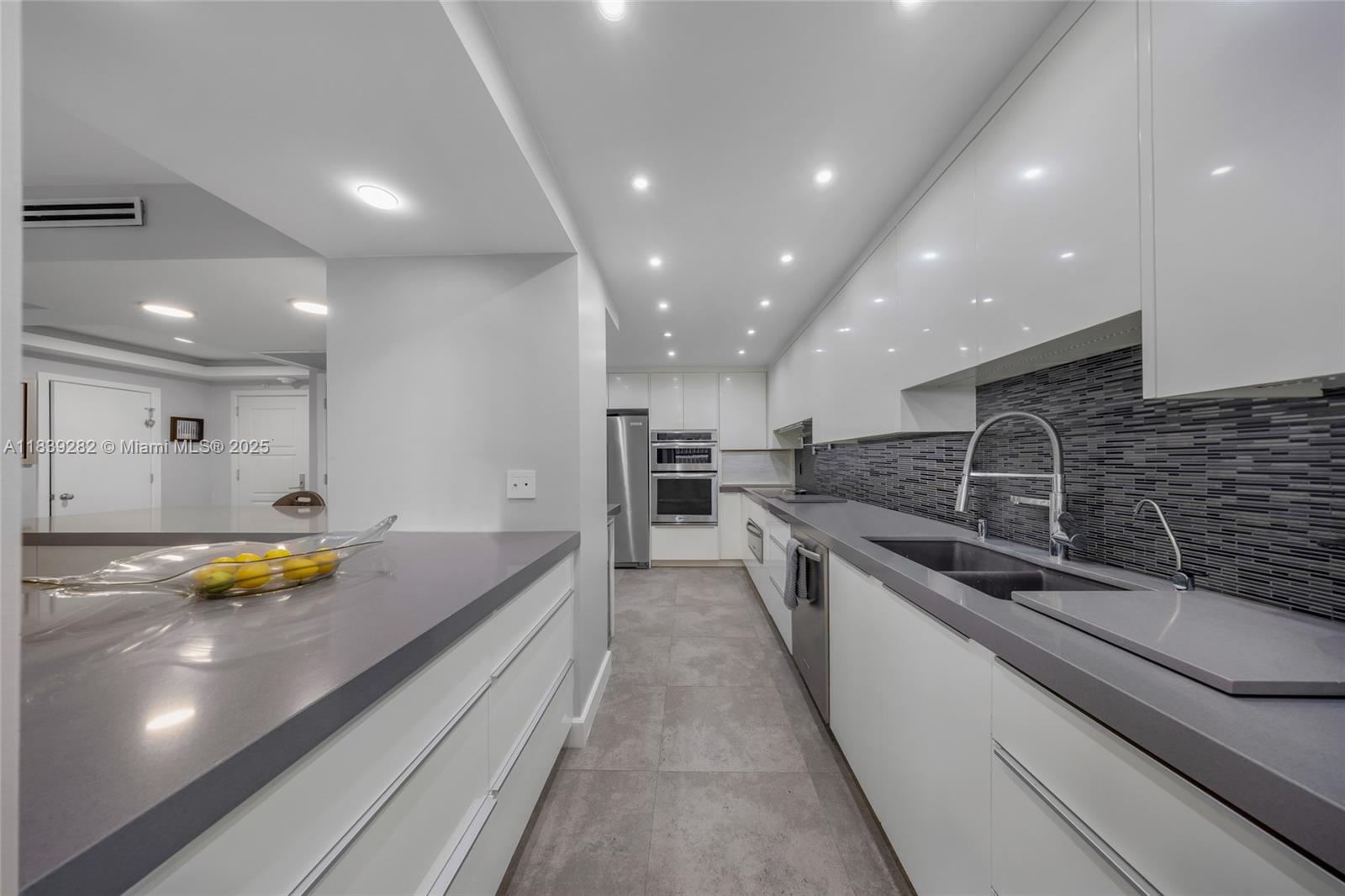 BALMORAL CONDO - Residential