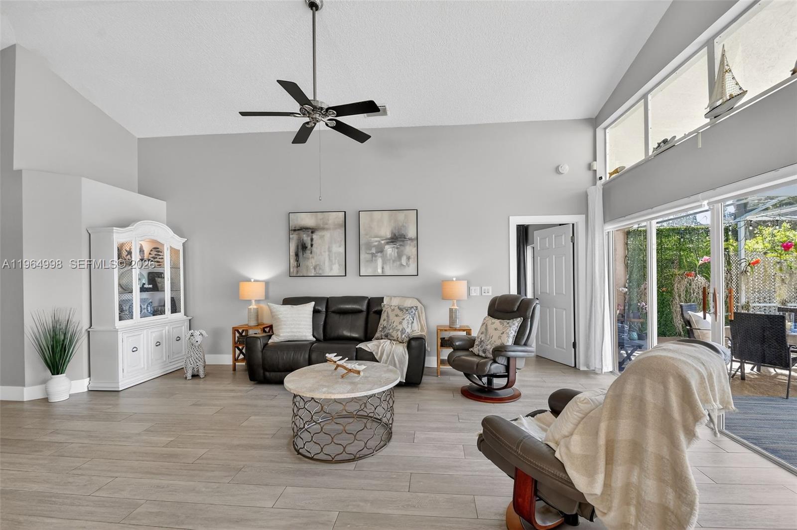 LAKE CHARLESTON TR X - Residential