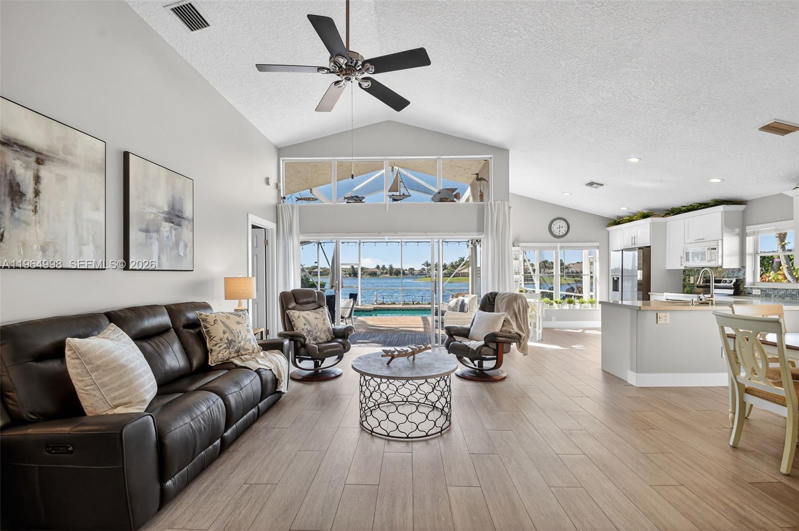 LAKE CHARLESTON TR X - Residential