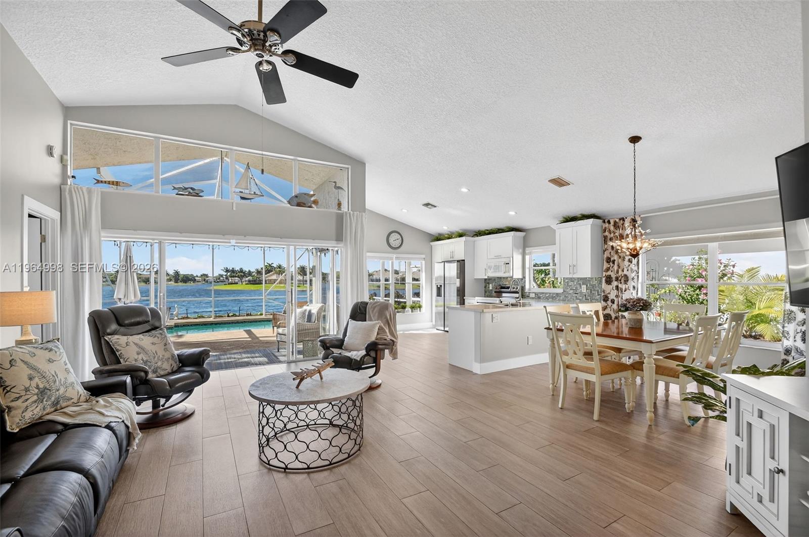 LAKE CHARLESTON TR X - Residential