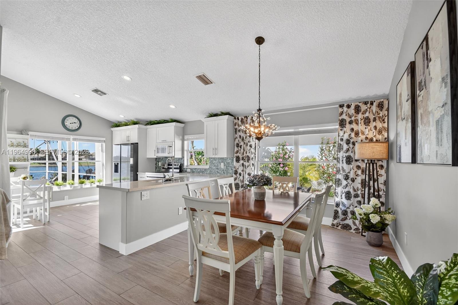 LAKE CHARLESTON TR X - Residential