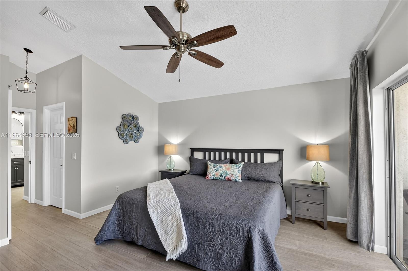 LAKE CHARLESTON TR X - Residential