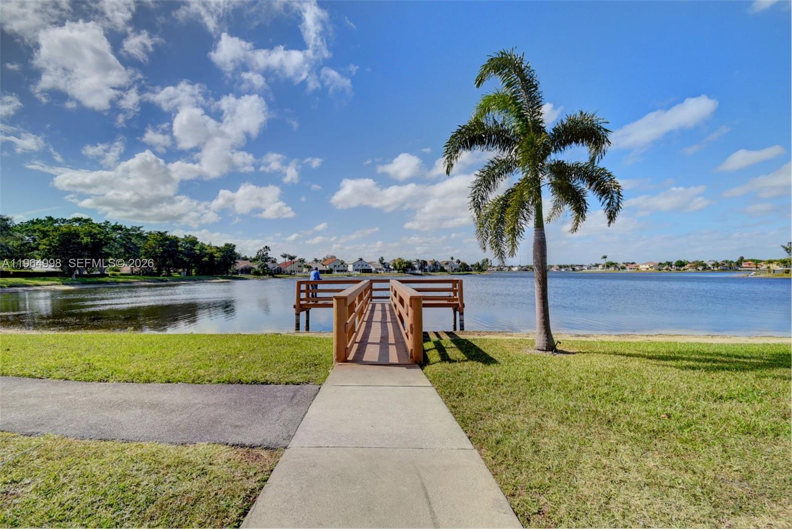 LAKE CHARLESTON TR X - Residential