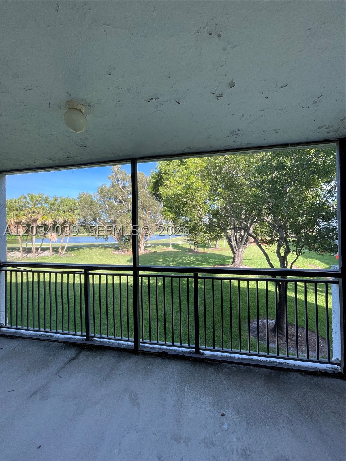 FAIRWAYS AT BONAVENTURE C - Residential