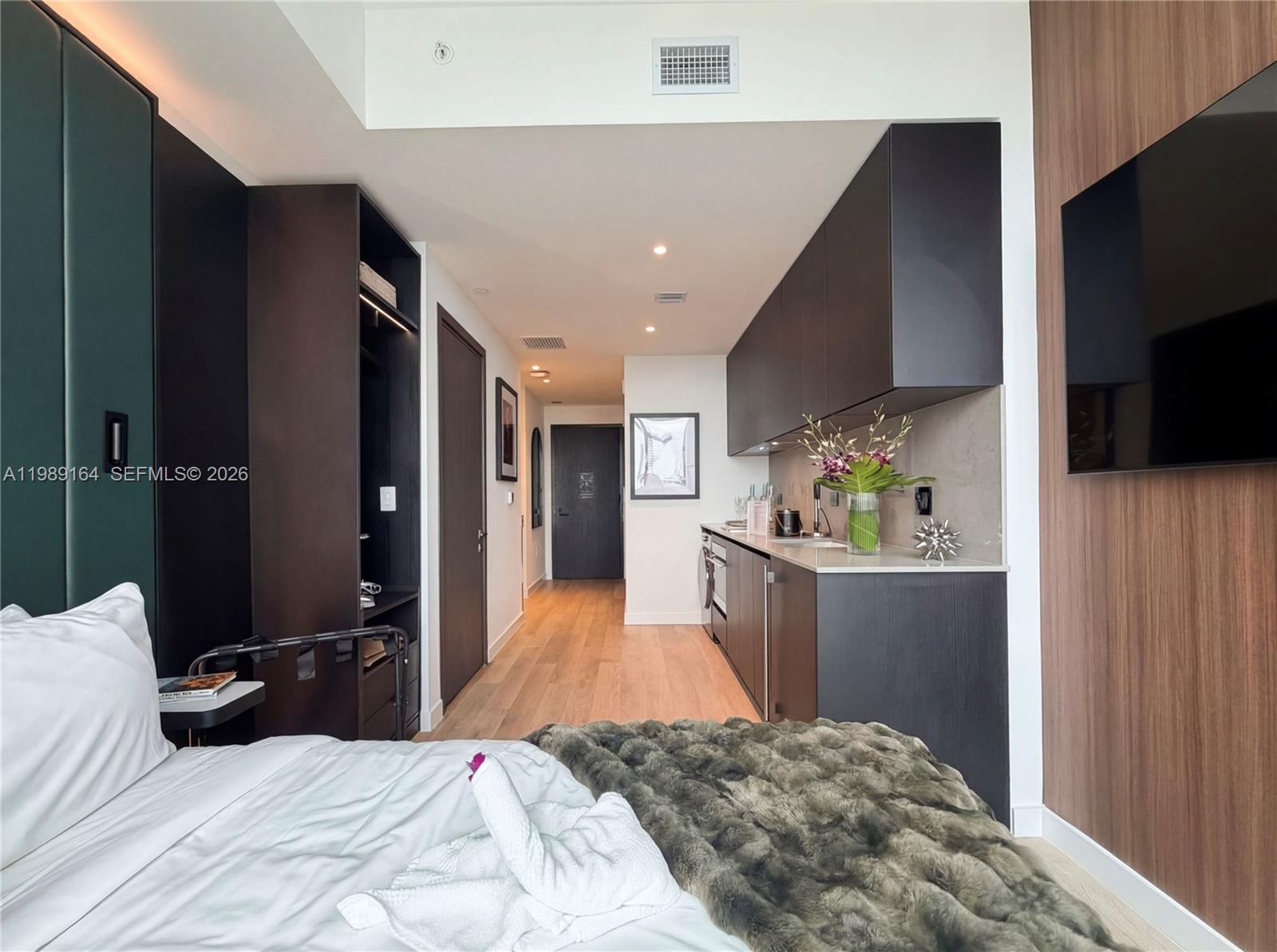 MIAMI NORTH - Residential