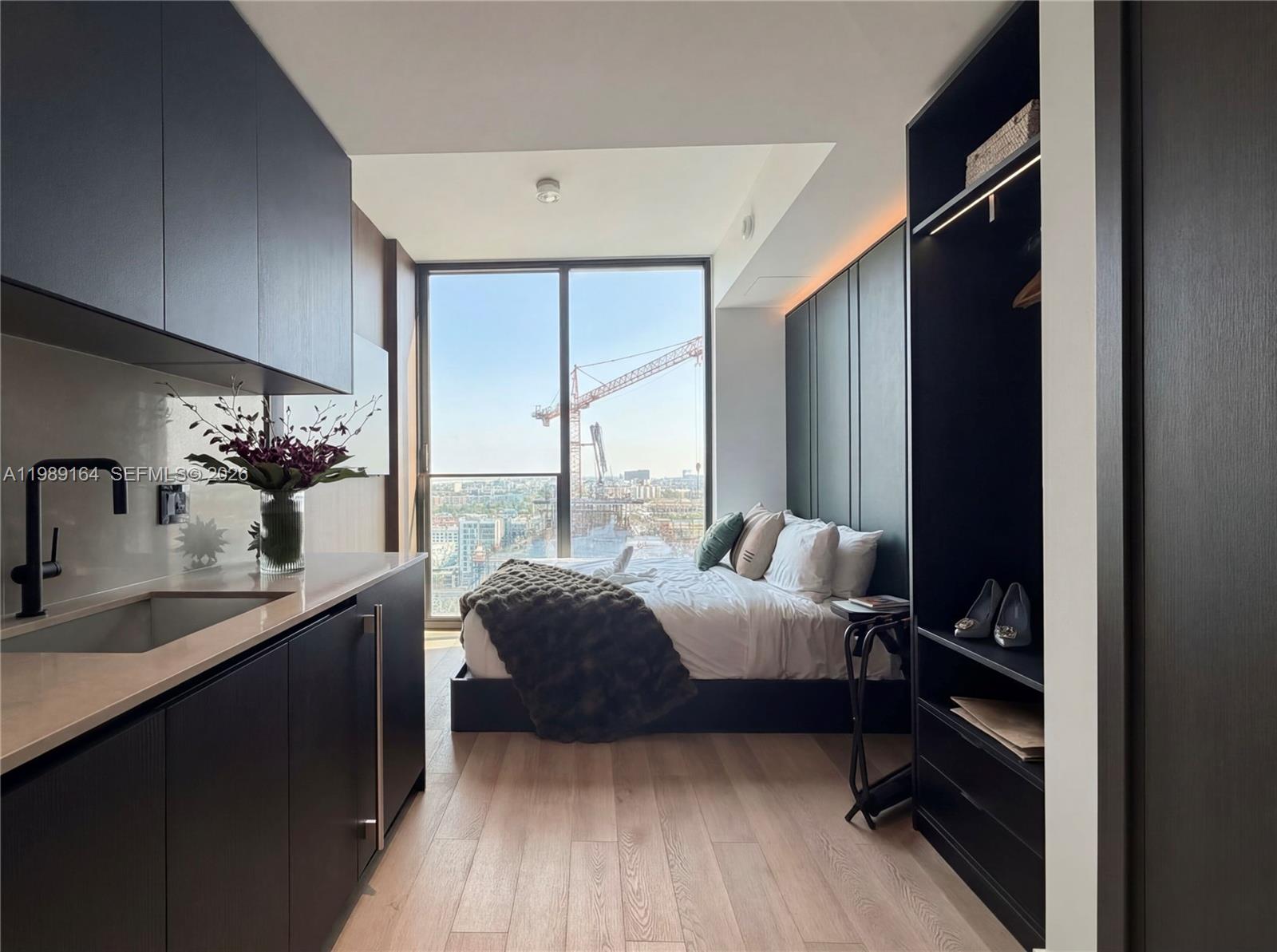 MIAMI NORTH - Residential
