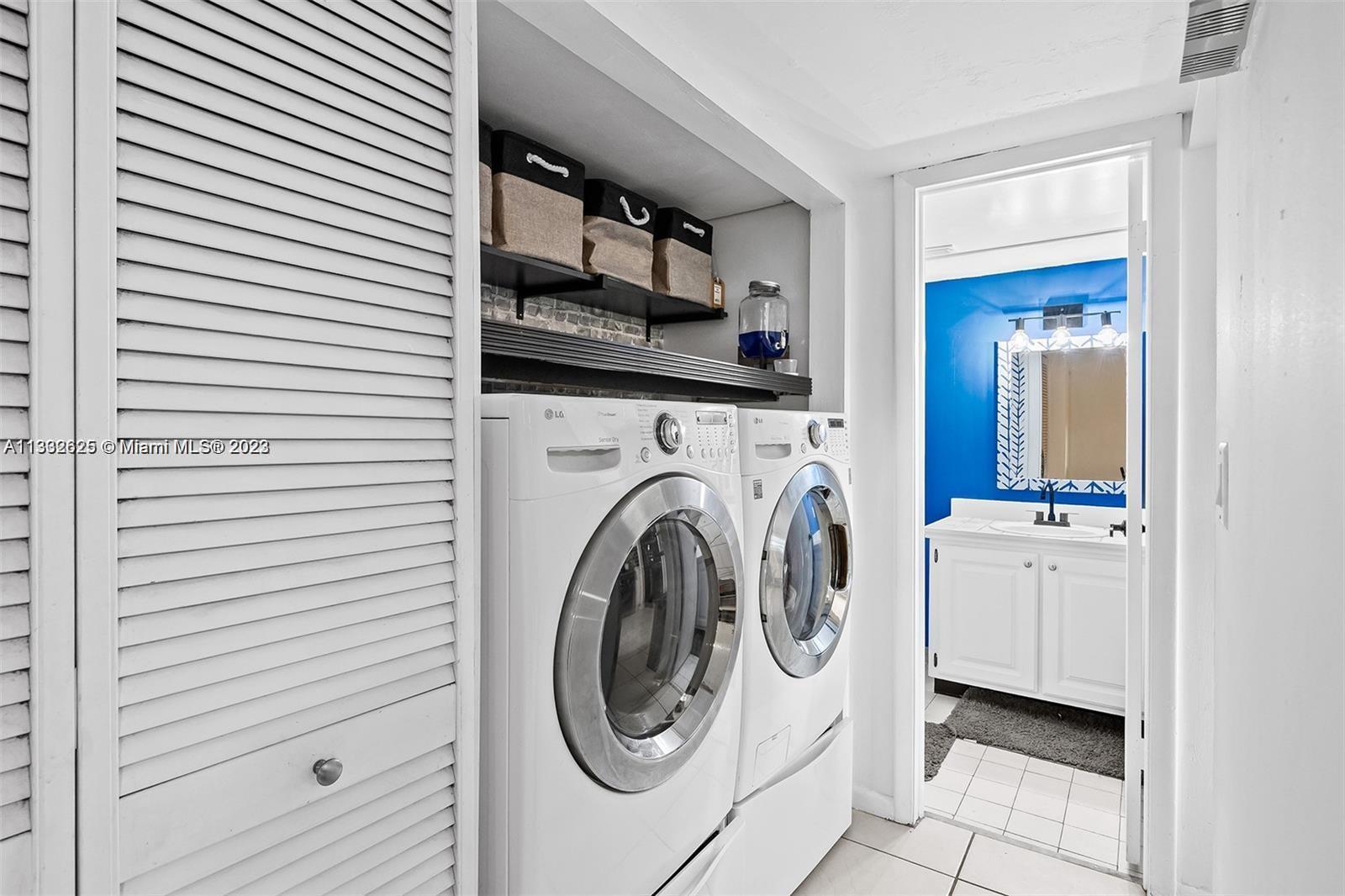 WIMBLEDON AT JACARANDA CO - Residential Lease