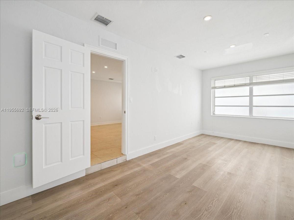ARTBILT HOMES - Residential