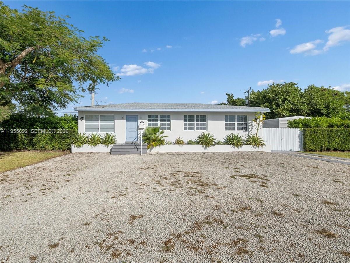 ARTBILT HOMES - Residential