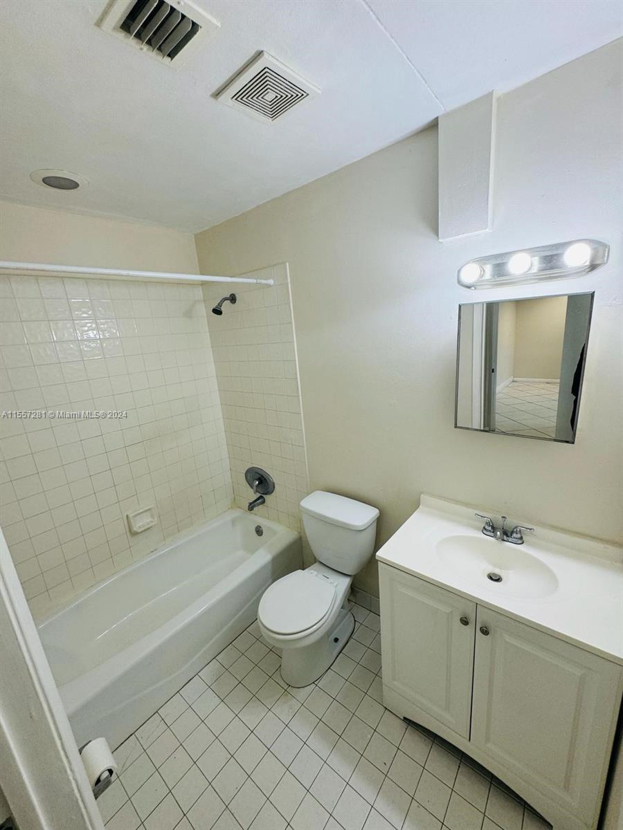 FLAGAMI 3RD ADDN - Residential Lease