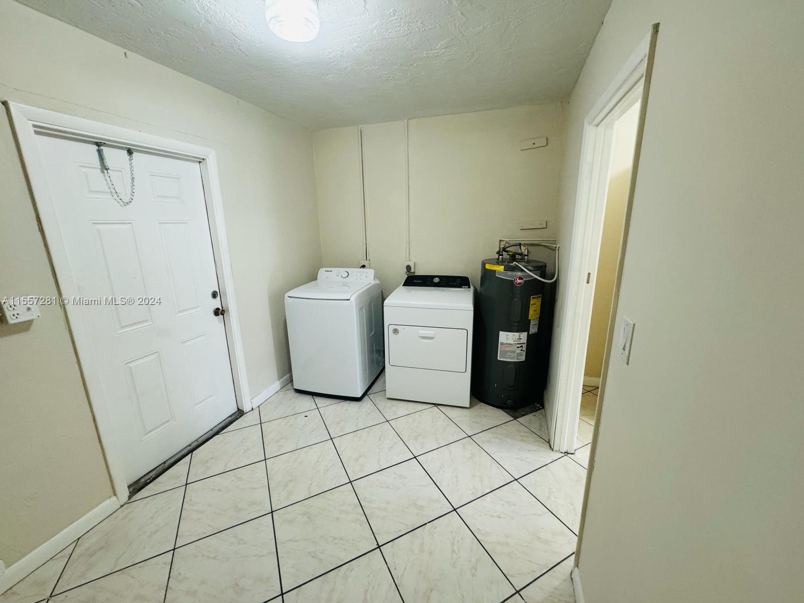 FLAGAMI 3RD ADDN - Residential Lease