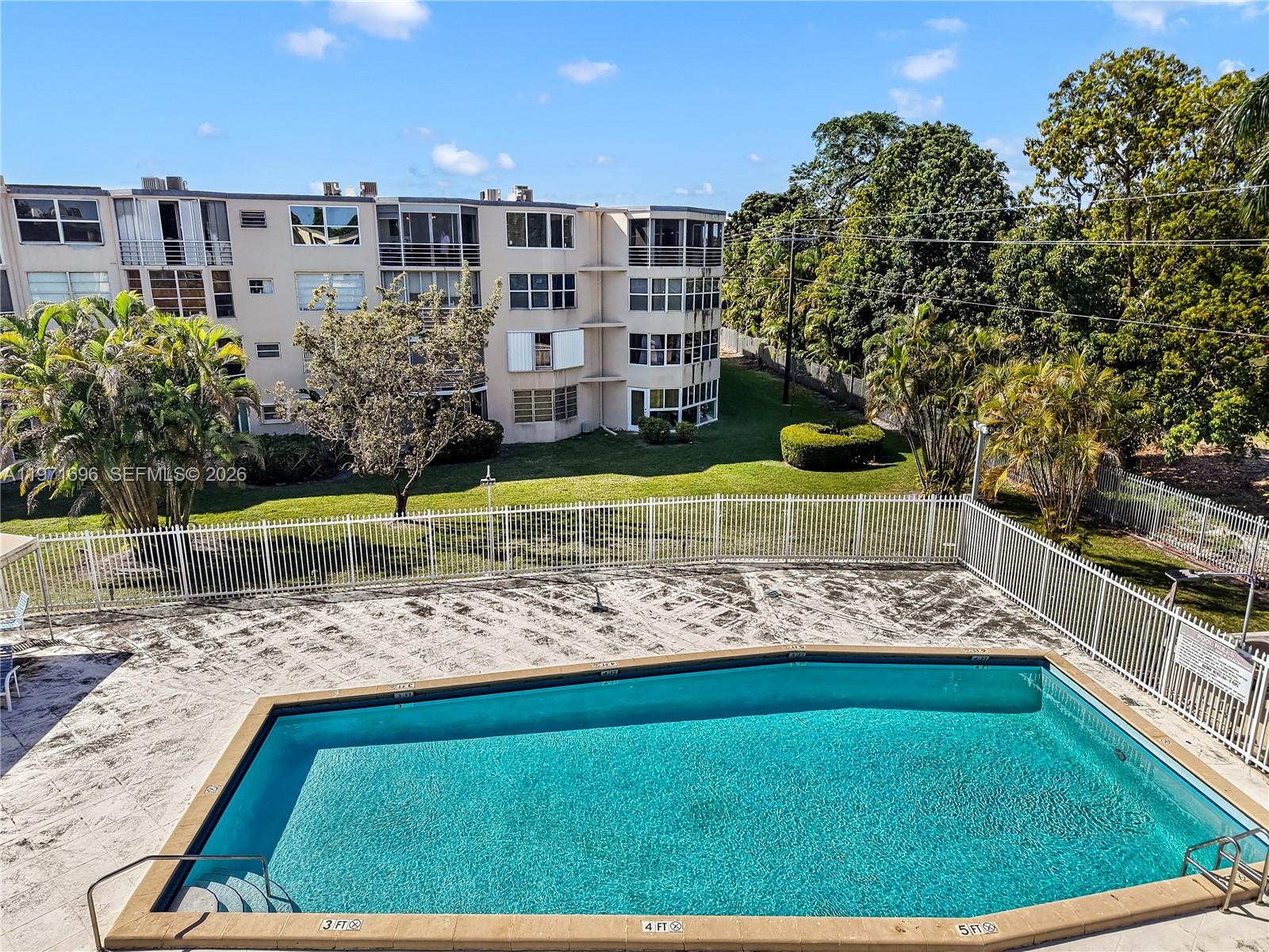 ROLLING GREEN CONDO D - Residential
